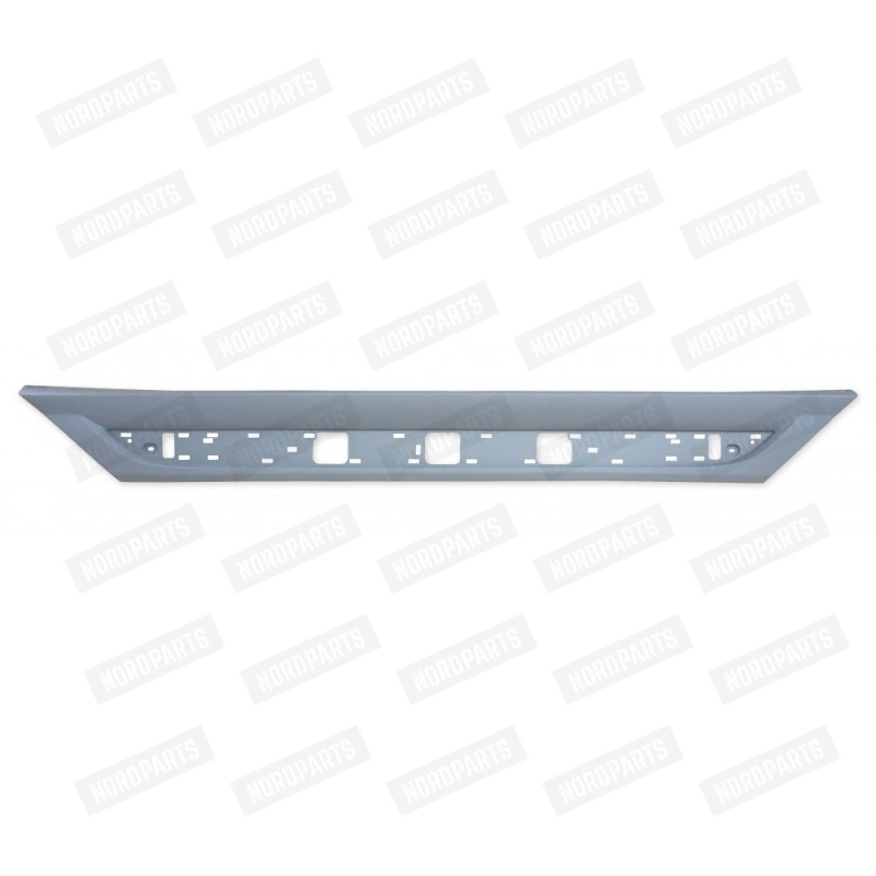 MB ACTROS Front bar (low ) / middle part