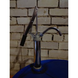 Hand pump for tank