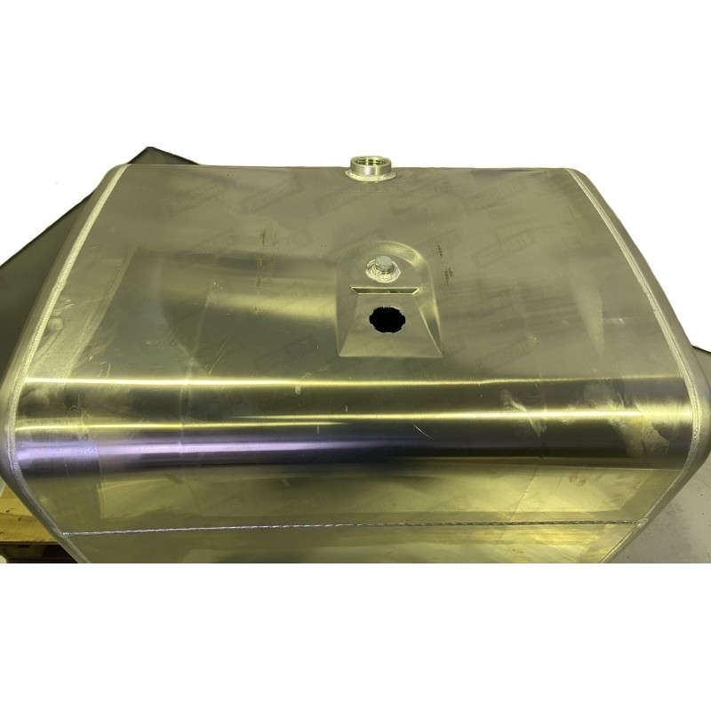 Fuel tank 400l (670x700x980)