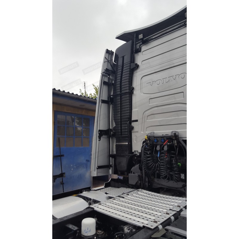 Volvo FH4 XL Side spoiler with mounting brackets / left OPEN- truck parts- Nordparts