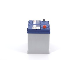 Bosch S4 027 70Ah 630A 261x175x220 +-- veoauto varuosad- Nordparts