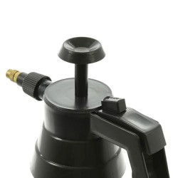 Garden spray 1L corrosive. acid. NO NAFTA