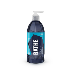 Gyeon Q2M Bathe 500ml car shampoo