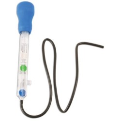 AdBlue© tester for measuring 32.5% urea