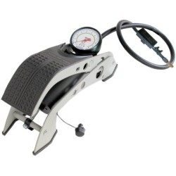 Ühesilindriline jalgpump manomeetriga