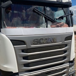 WINDSCREEN GUARD STREAMLINE
