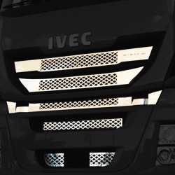 GRILL CHROME WITH SENSOR STRALIS