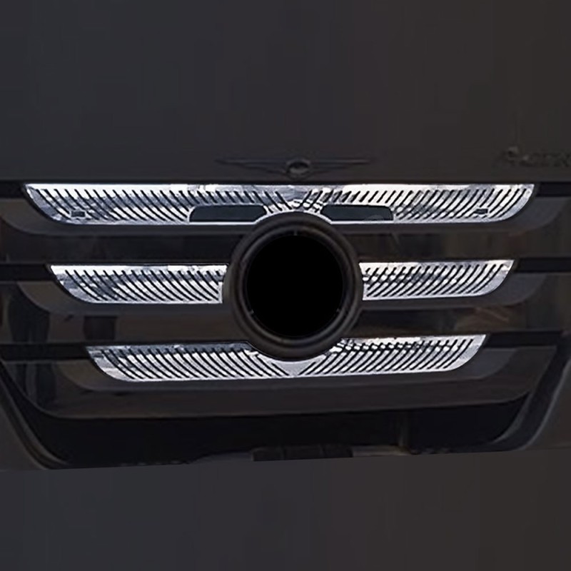 INSIDE OF GRILL CHROME ACTROS MP2/MP3