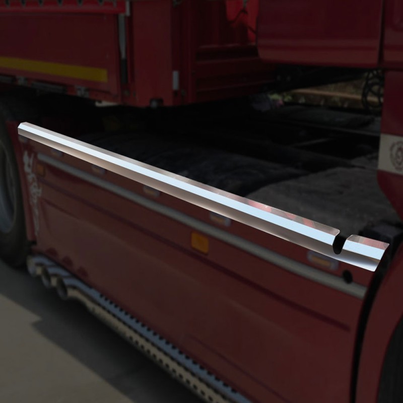 SIDE LATH CHROME