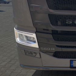 FULL HEADLIGHT EYEBROW S/R 2016+