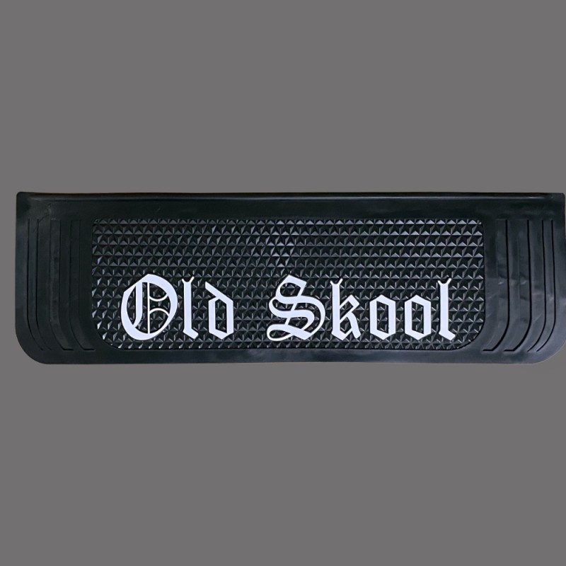 OLD SKOOL WRITTEN BLACK MUD FLAP